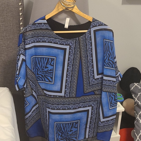 Clothes - Picture 1 of 1